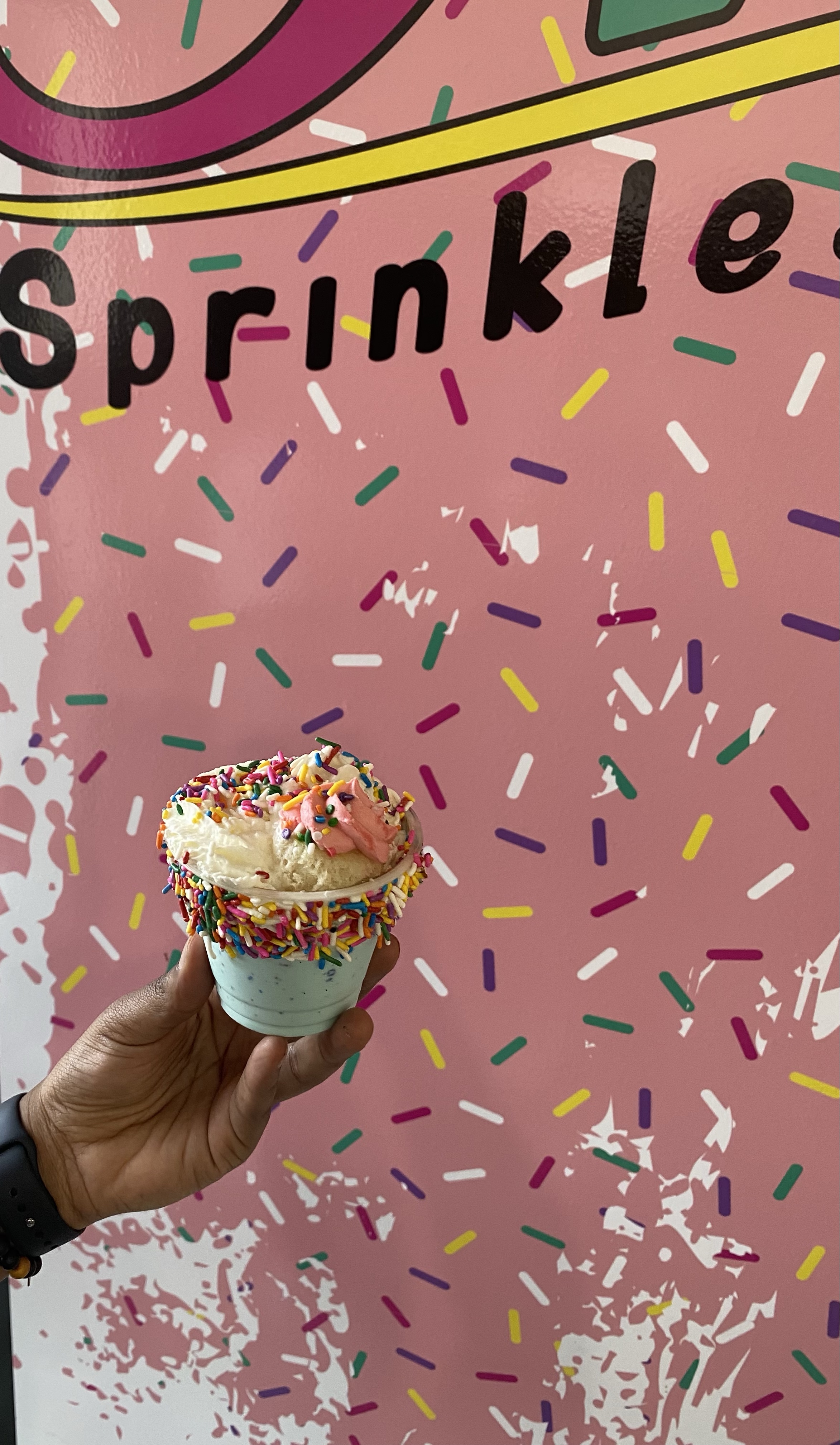 ice cream sprinkles background